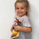 Children-reading-Ahvian-thecreative