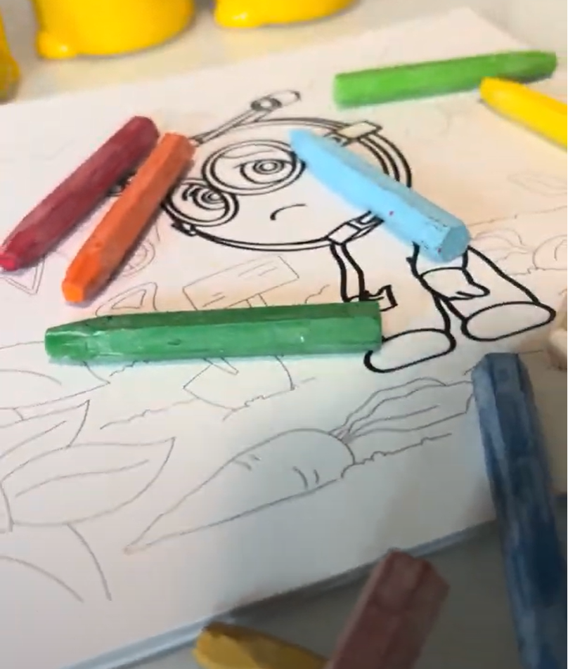 Coloring-learning–feelings-emotions-book- AhvianTheCreative