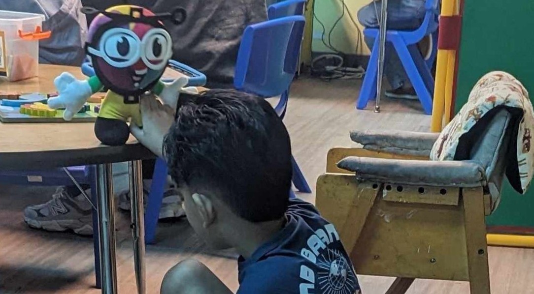 OT-using-AhvianTheCreative-kit-to-support-learning (2)