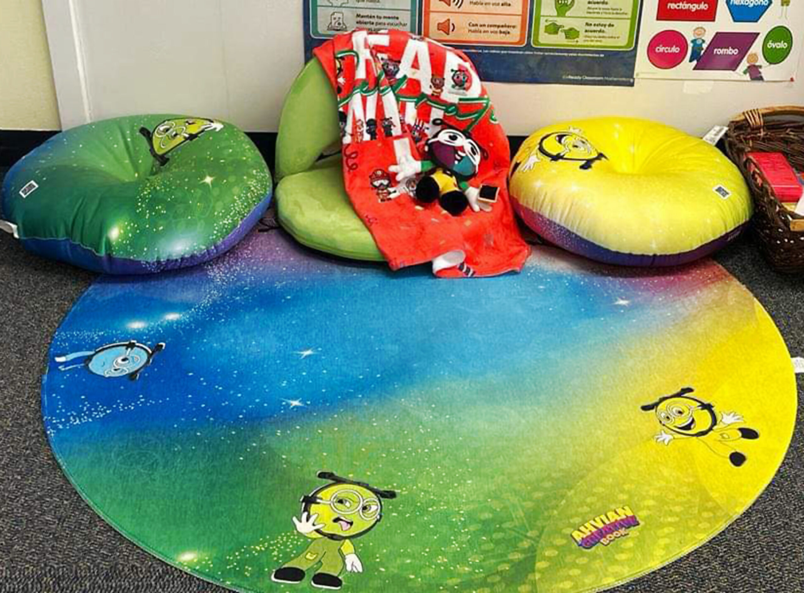 classroom-featuring-ahvianthecreative-mascot-of the-room