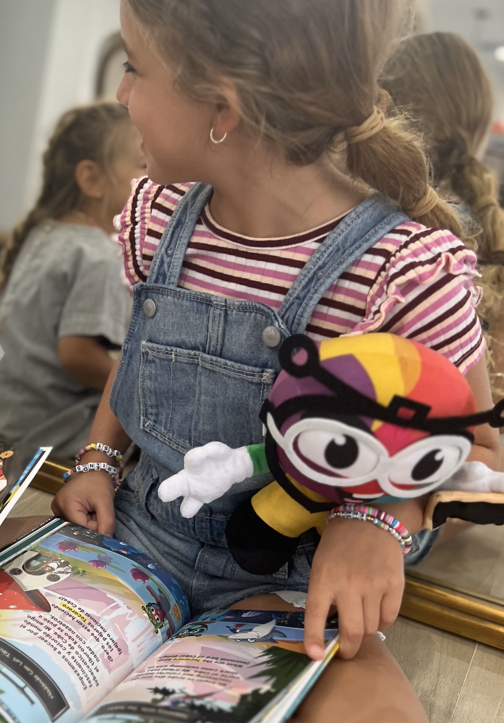 smiling with big ahvian