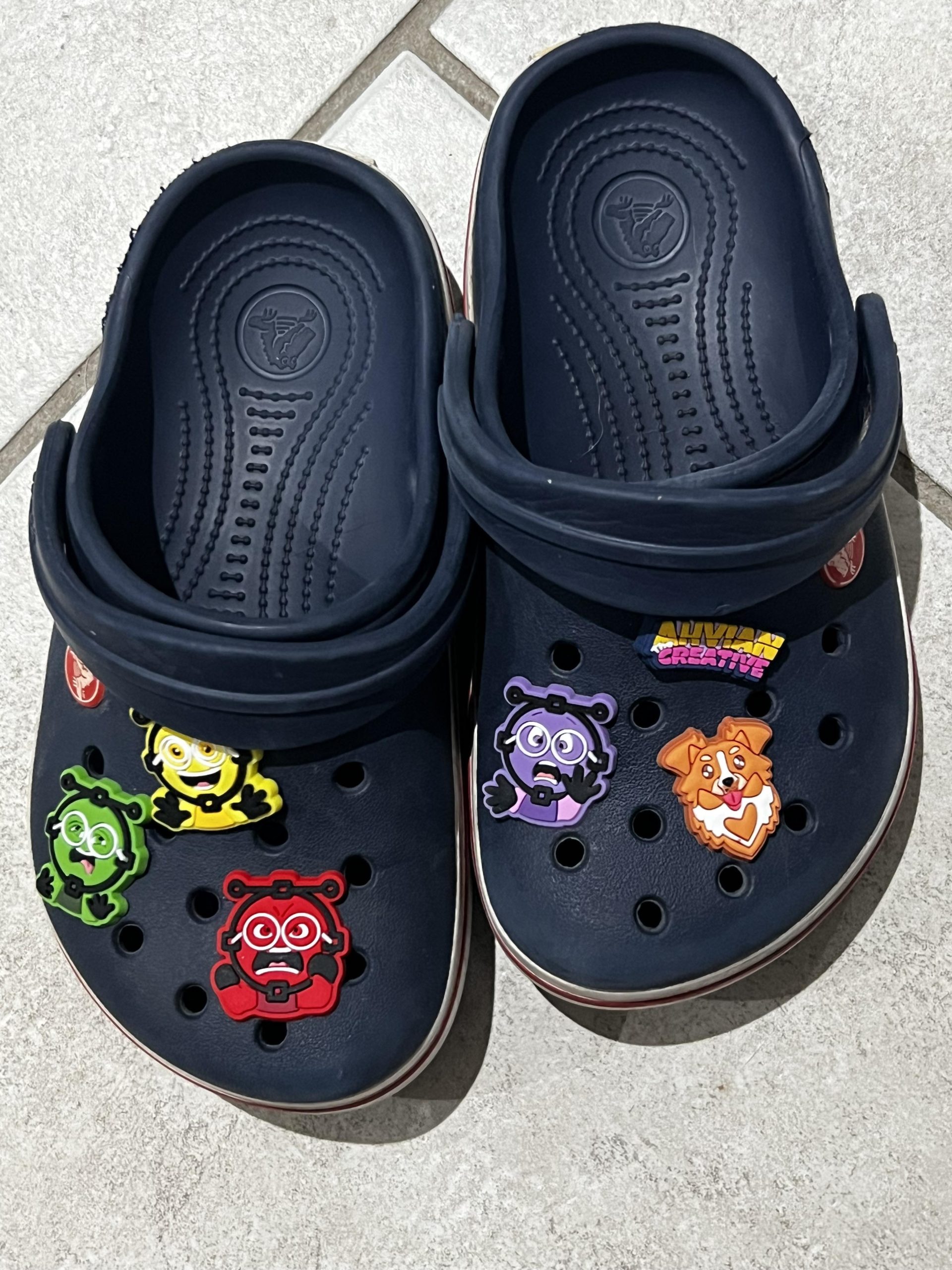 EMOTIONS-charm-crocks-shoes (3)