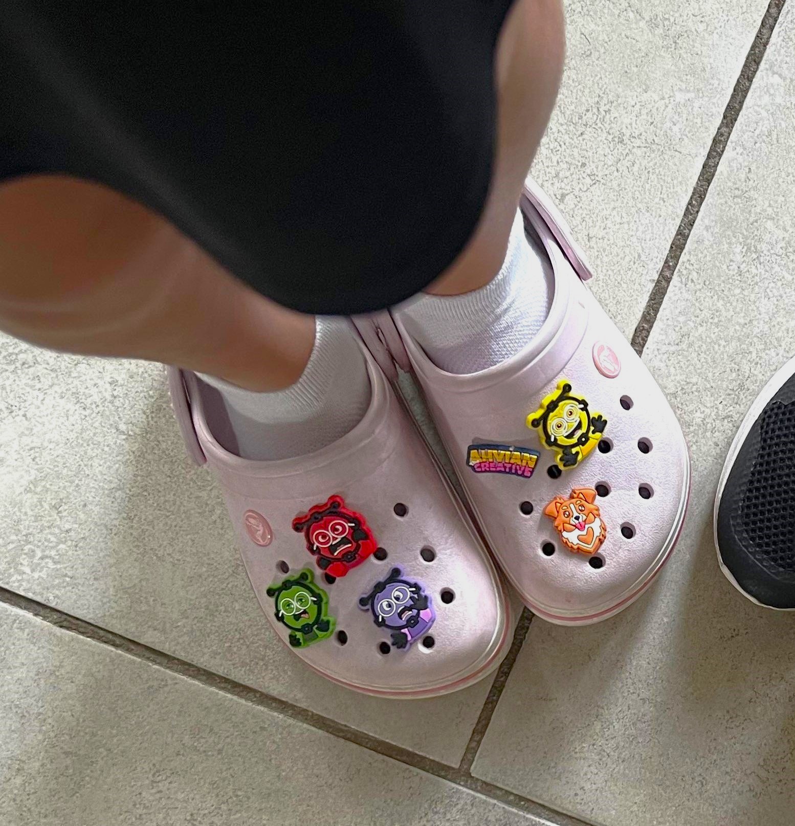 EMOTIONS-charm-crocks-shoes-cr