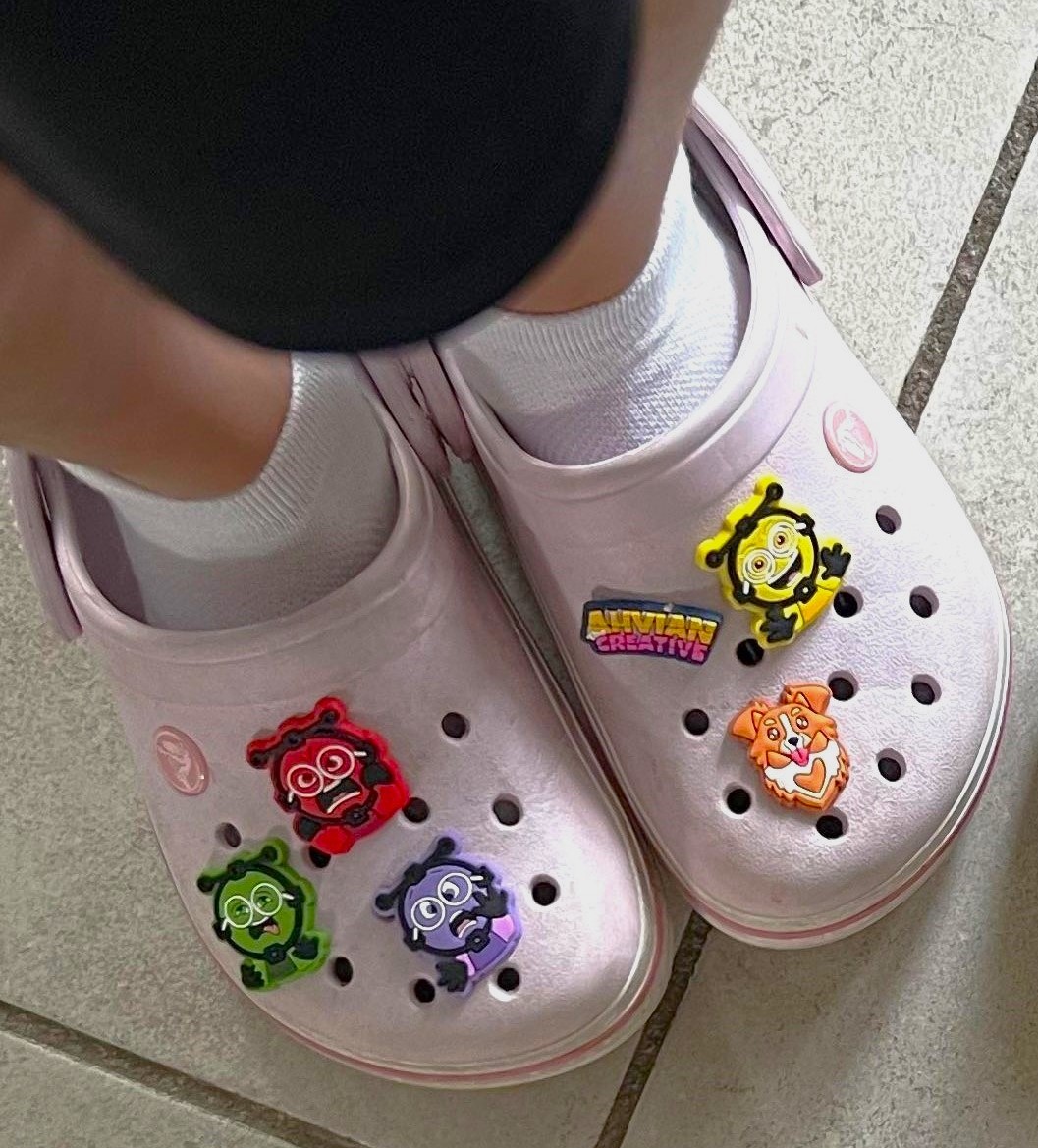 EMOTIONS-charm-crocks-shoes-cr - Copy